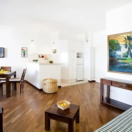 Casa Galli On Seafront For 2-4 Persons * Gallipoli