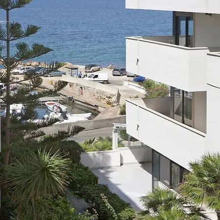 Casa Galli On Seafront For 2-4 Persons Gallipoli